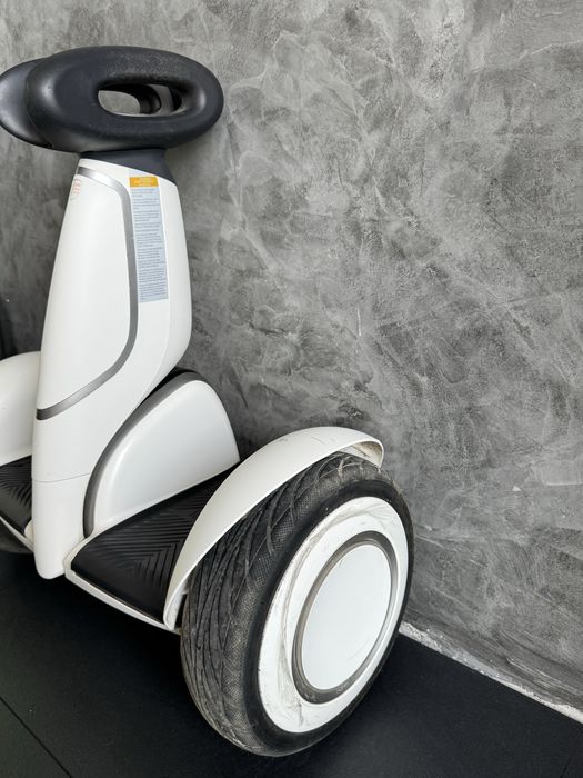 Segway Ninebot S Plus – Самобалансиращ се скутер / Hoverboard