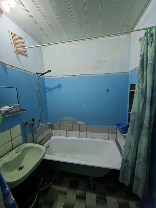 Юнусабад 8кв Продам 1 комн