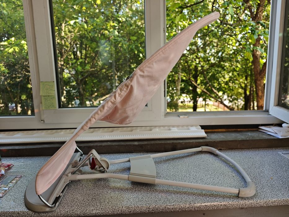 Balansoar Babybjorn roz cu gri