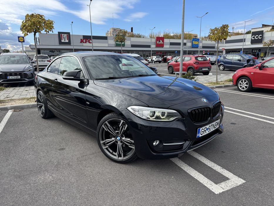BMW Seria 2 F22 218 D