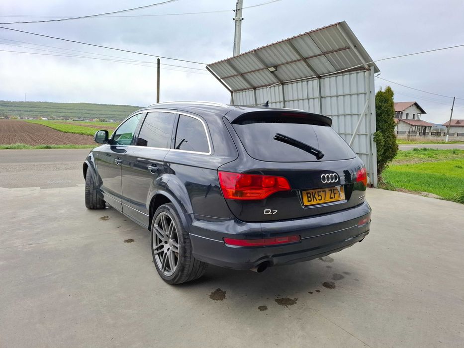 Audi Q7 3.0 TDI Sline
