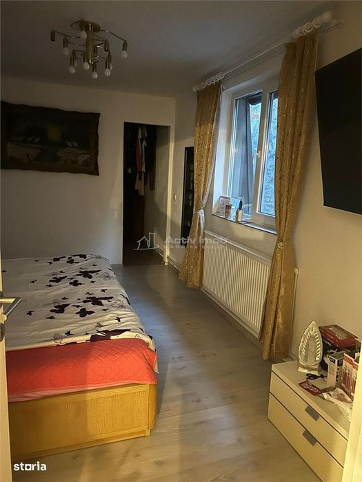 Casa P+E , teren 300 mp, pretabila - clinica, birouri, locuinta - Parc