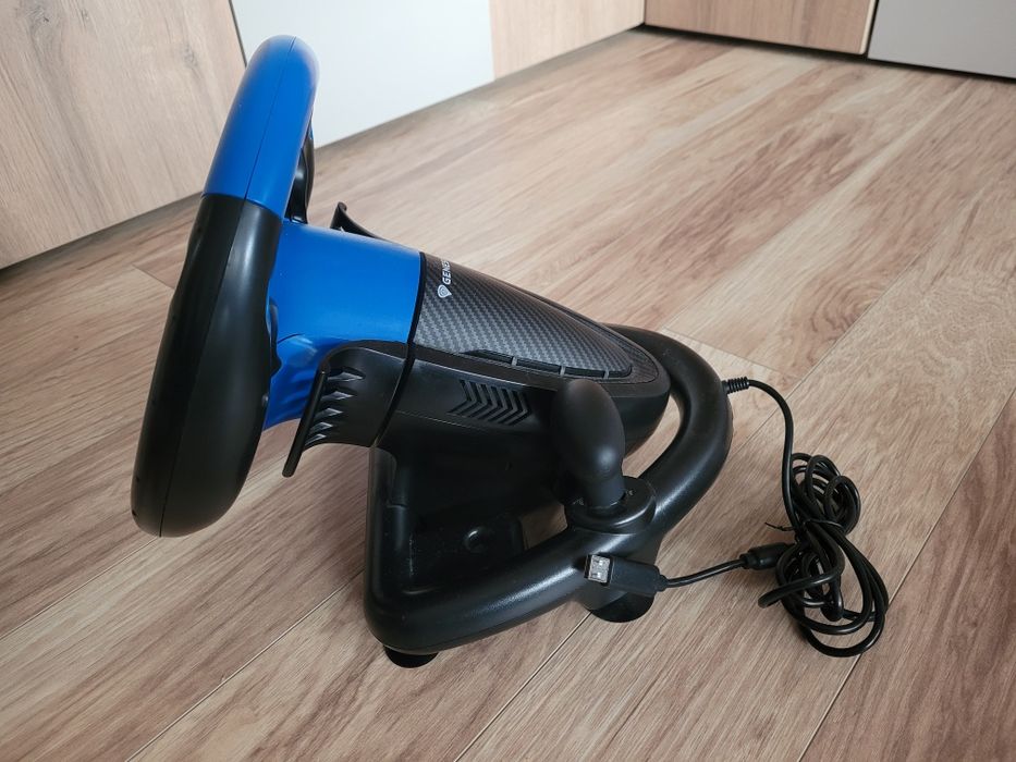 Волан с педали за игри