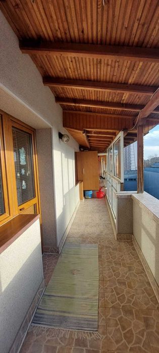 Луксозен апартамен в кв.Аврен