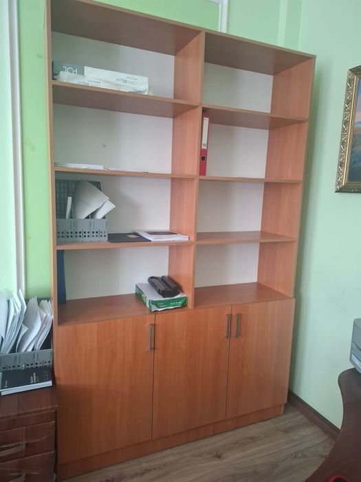 Продам шкаф полки