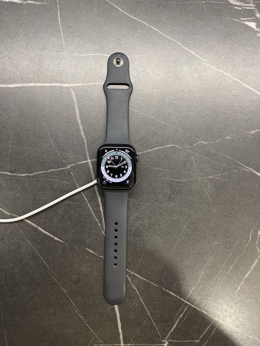 Apple Watch SE - 44 mm