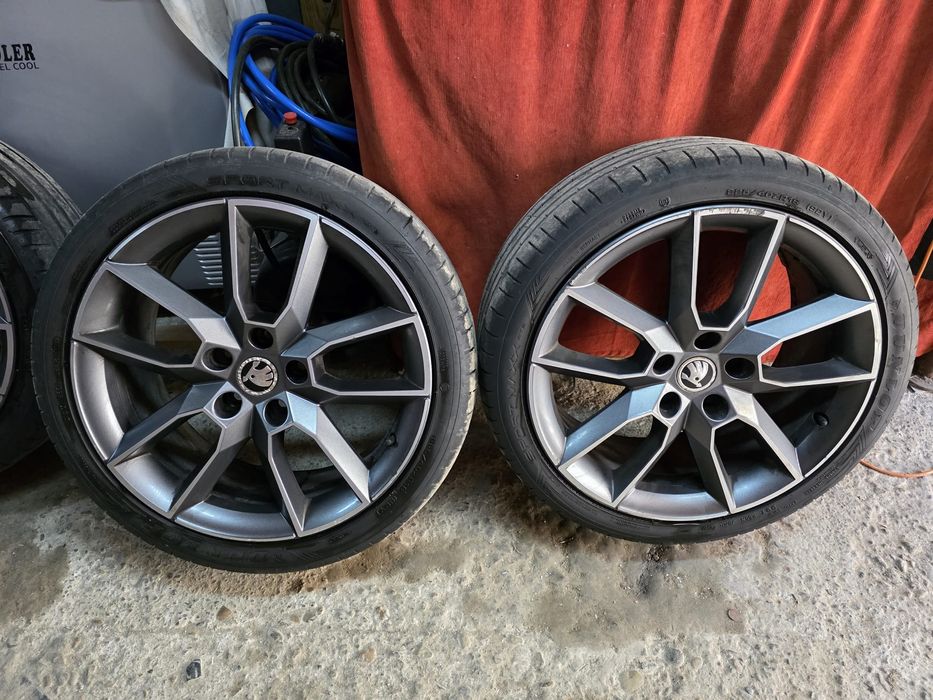 Jante aliaj cu anvelope 5x112 R18 Skoda VRS!