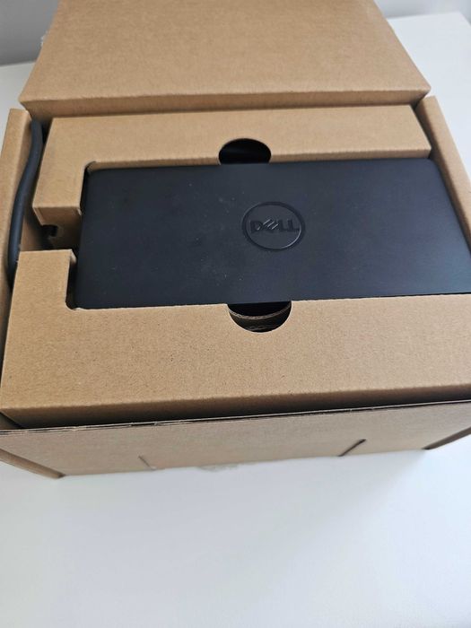 Dell Docking station D600