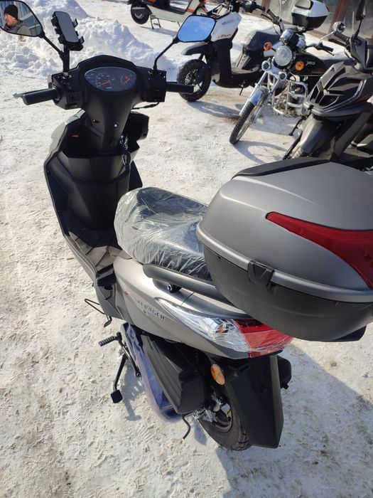 Продам мопед новый