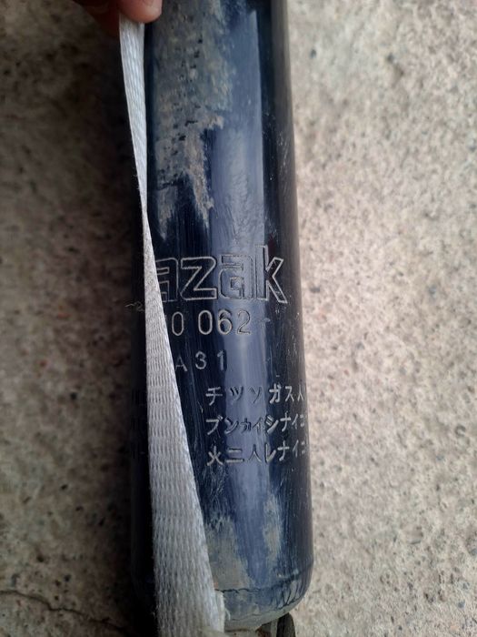 Продам Амортизатор Wazak!