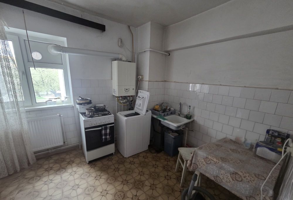 Oportunitate centrala - Apartament 4 camere decomandat