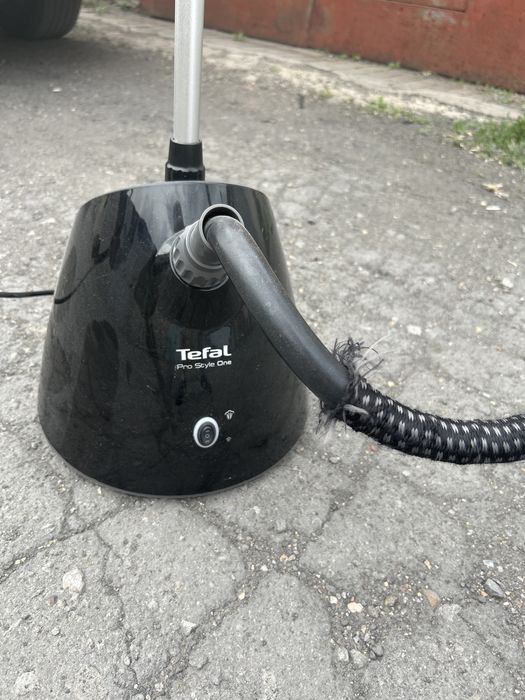 Отпариватель « Тефаль»