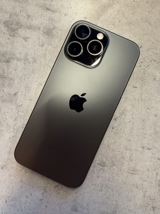 Айфон 16 про мах