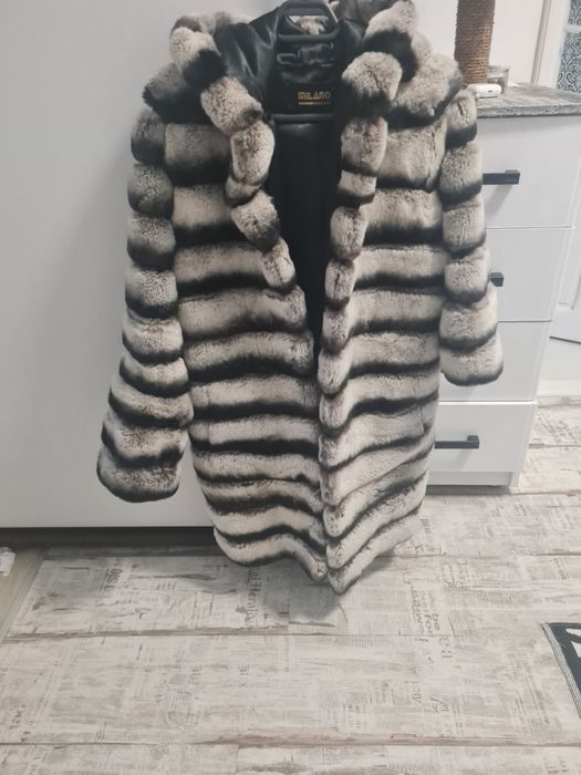 Haina blana naturala chinchila