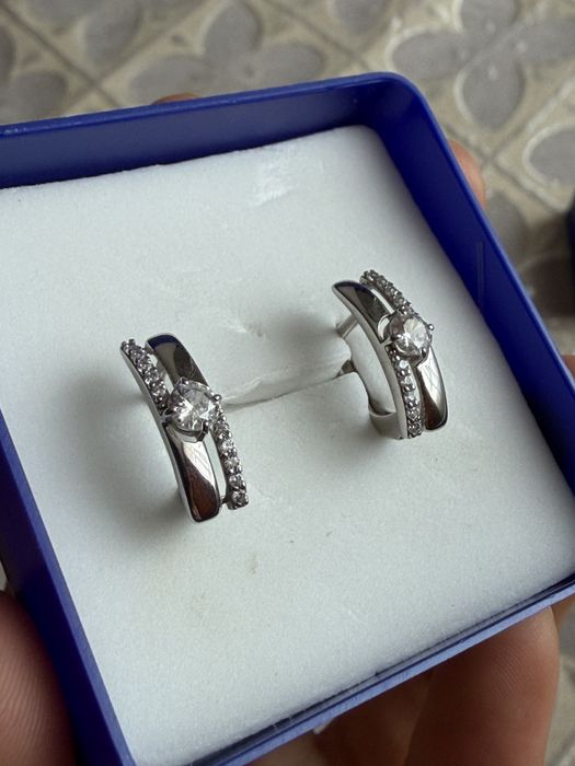 Серьги из белого золота