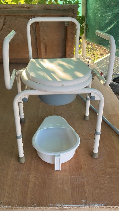 Биотуалет б/у.