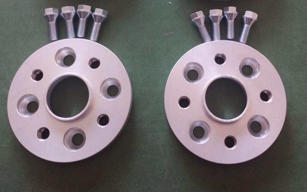 Flanșe Dacia Logan cu prindere dubla 20 mm 25 mm 30 mm