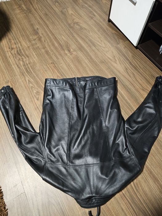 Geaca din piele naturala marimea 52