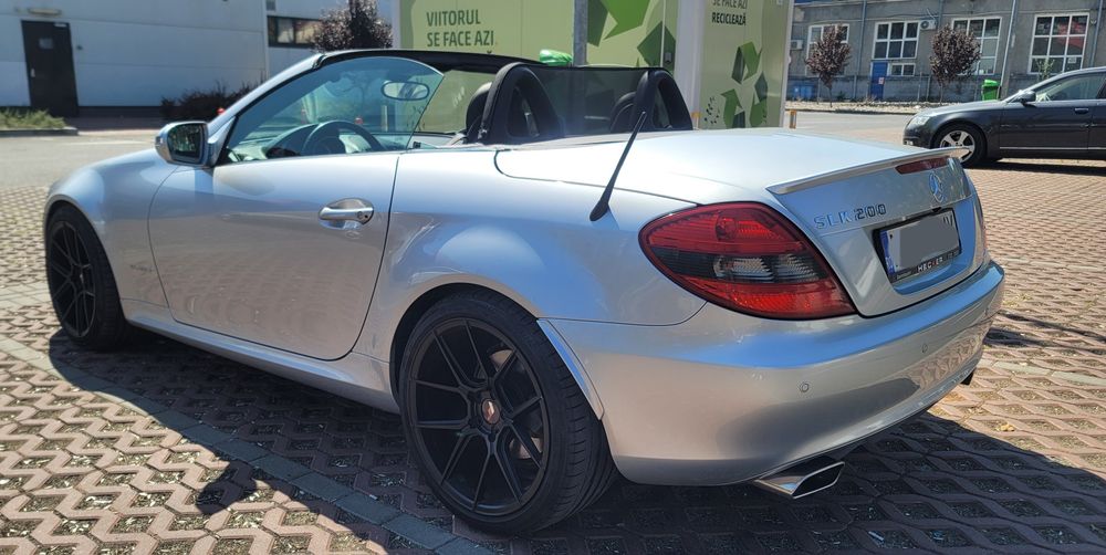 Vând Mercedes SLK 2010
