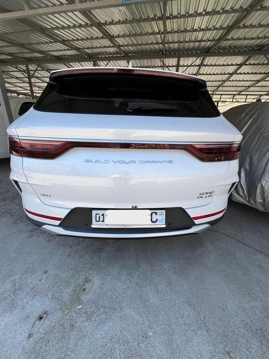 BYD Song Plus DM-i (Гибри0д) — Состояние новой, 8450км пробег!