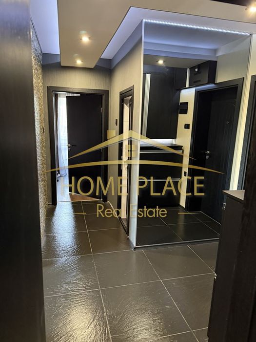 Дава се под наем Тристаен апартамент в Варна, Център - 100 кв.м за 1396.38 € - Снимка #9