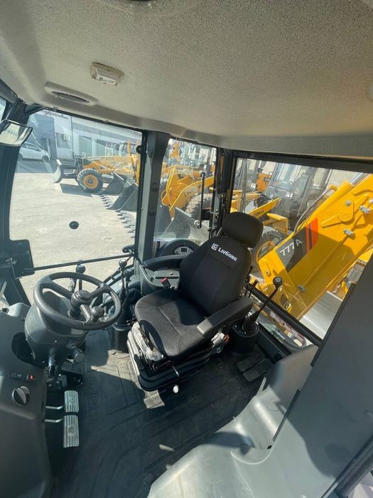 Экскаватор-погрузчик liugong 777A