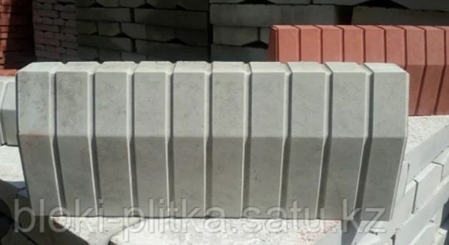 Брусчатканың бордюрдың қалыптары