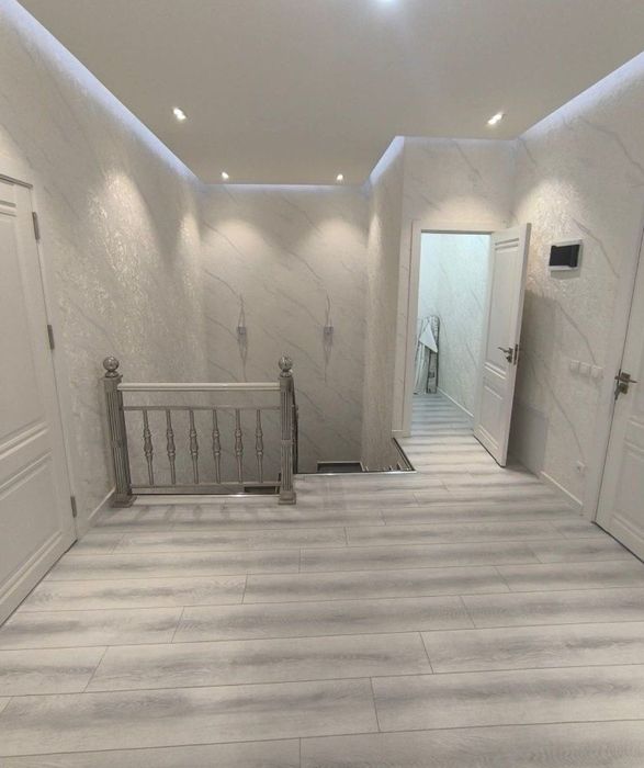 uy kvartira sotiladi