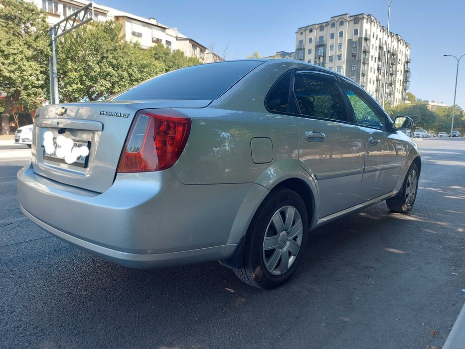 Сдам в аренду Chevrolet Lacetti 2011 года