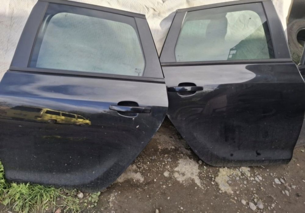 Uși portiere complete Opel Astra J Break