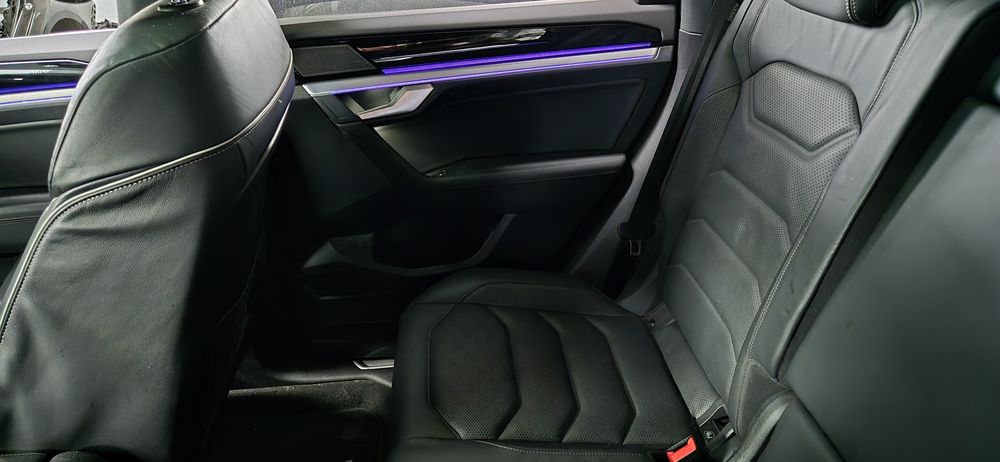 Stop stanga dreapta touareg 3 cr7 led semnalizare dinamica 2019 2020 2021 usa bara interior scaune