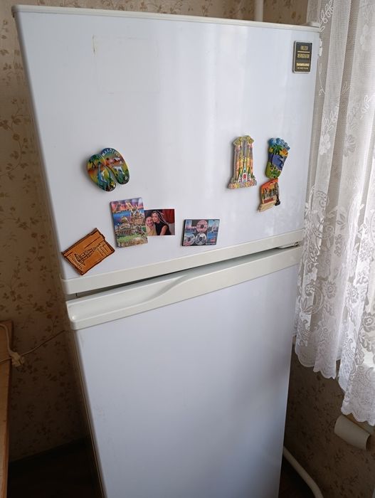 Холодильник " Indesit"