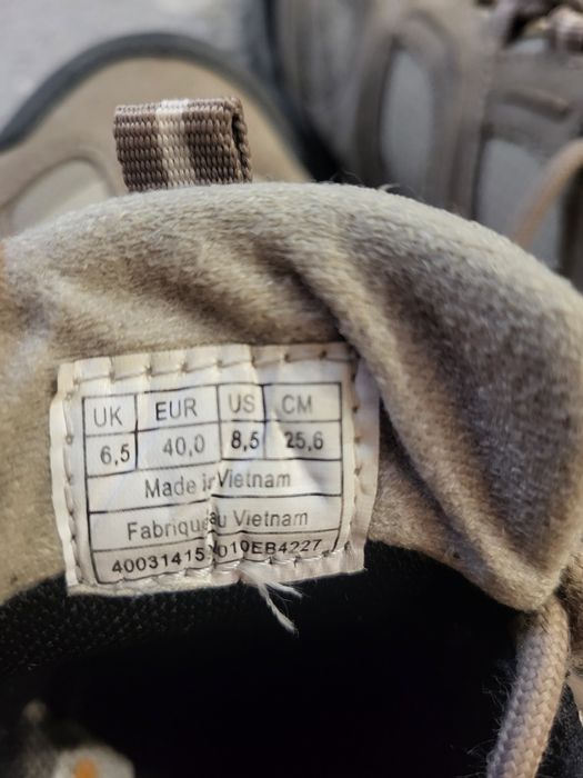 Фирменные кроссовки Jack Wolfskin, р.40