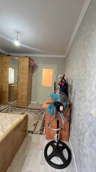 Продам 2 комнатную на Шанхае