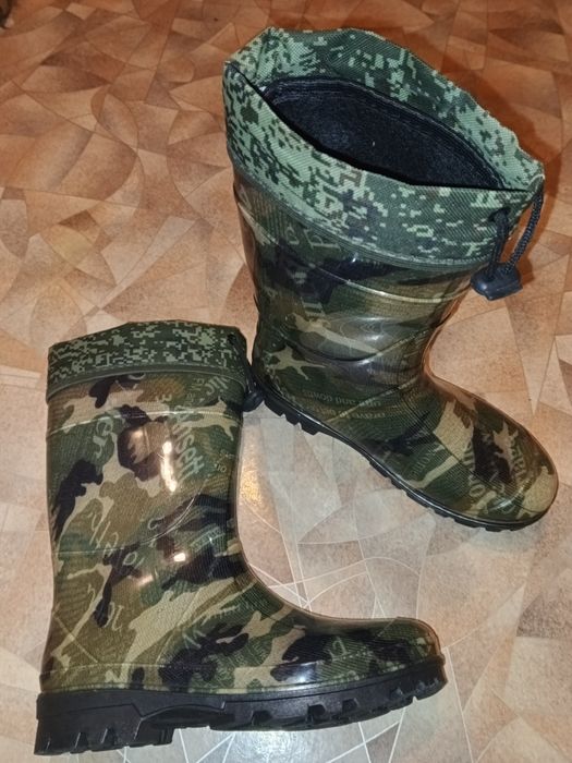 Резиновые сапоги р.36 утепл