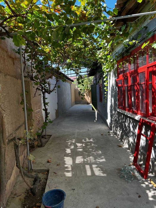 4.6 соток 7 комн , баня, бассейн!