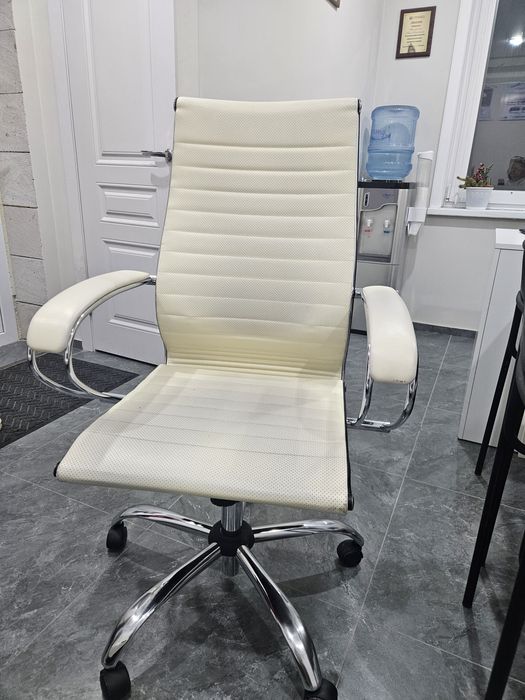 Компьютерное кресло