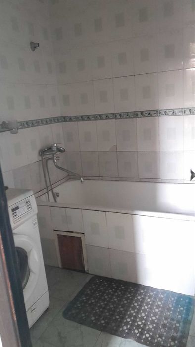 Sheriklikka kvartira bor bolla olinadi sharoiti yaxshi