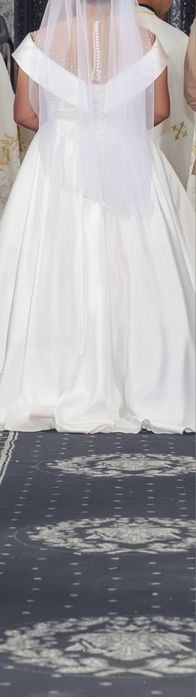 Vand rochie de mireasa
