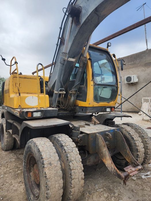 Экскаватор волво 130