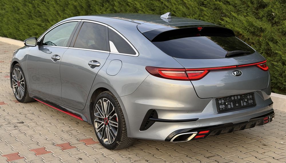 Kia Pro Ceed GT-Line/Automat/Xenon /204 Cp/ 121.000 km