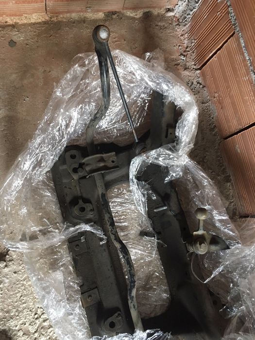 Продавам Бартер части за Берлинго комплекта