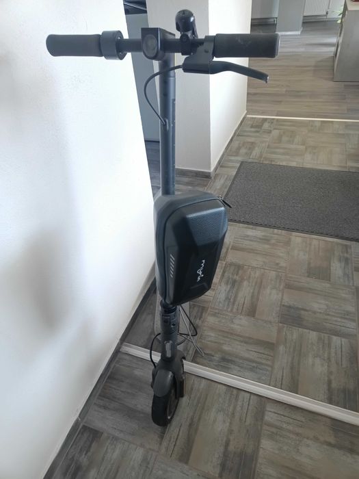 Trotineta Electrica - Xiaomi Mi Electric Scooter Essential