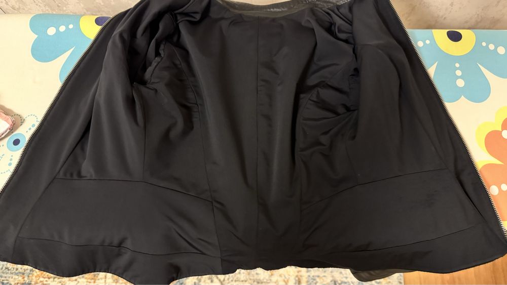 Куртка кожаная