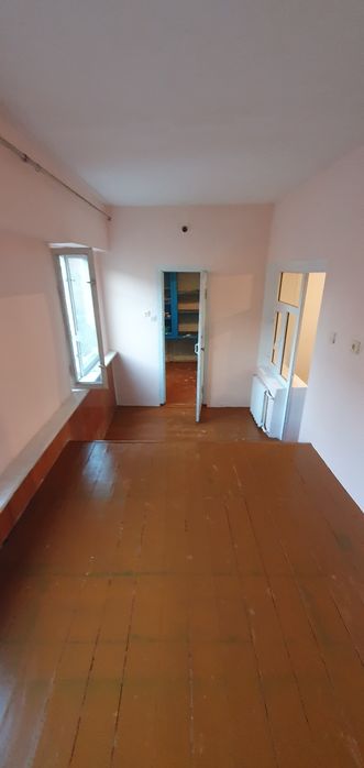 Продаю свою однокомнатную 1-2/2/4 квартиру на рисовым. Узимни уйим