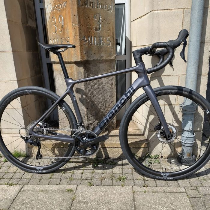Gravel Bianchi Infinito 105 full Carbon