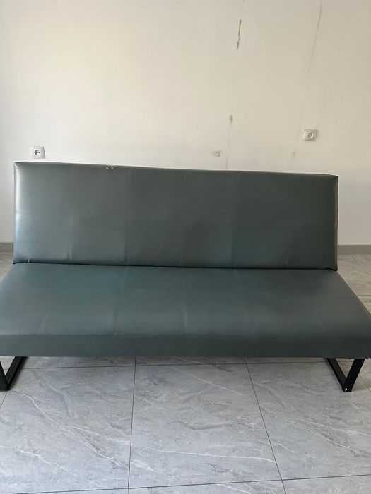 Продам диван б/у