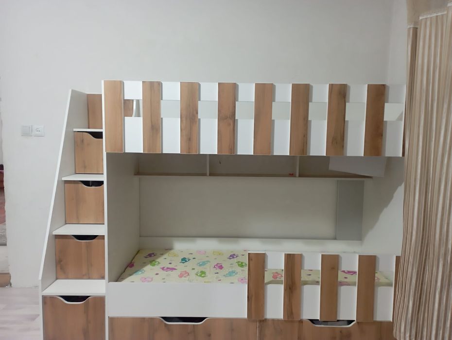 Детская кровать двухъярусная