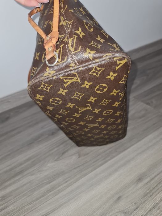 geanta louis vuitton