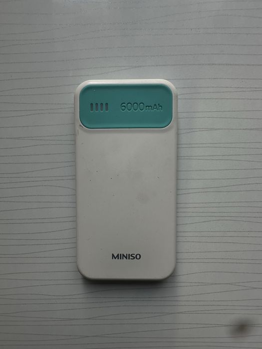 Повербанки Miniso 6000mAh (тонкий)